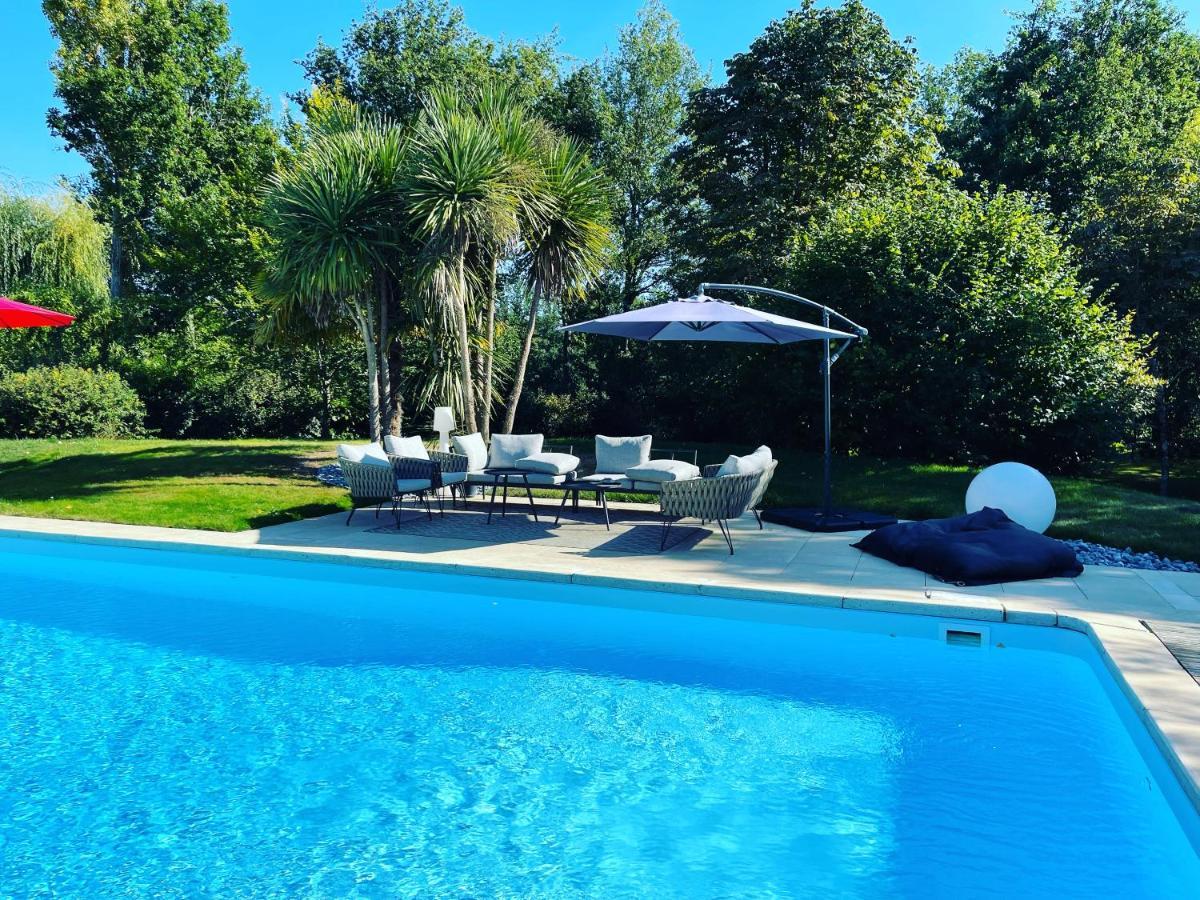 Les Arbres Rouges Bed & Breakfast Sucé Dış mekan fotoğraf